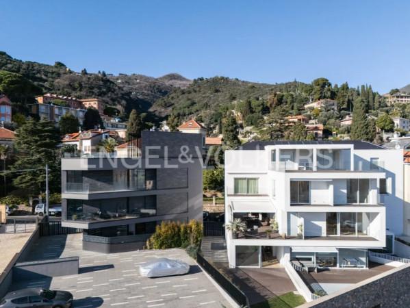 appartamento in vendita ad Alassio