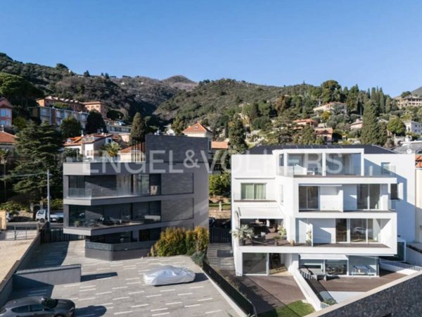 appartamento in vendita ad Alassio