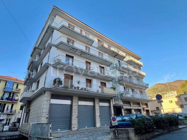 appartamento in vendita ad Alassio