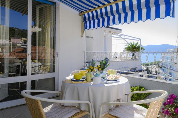 appartamento in vendita ad Alassio