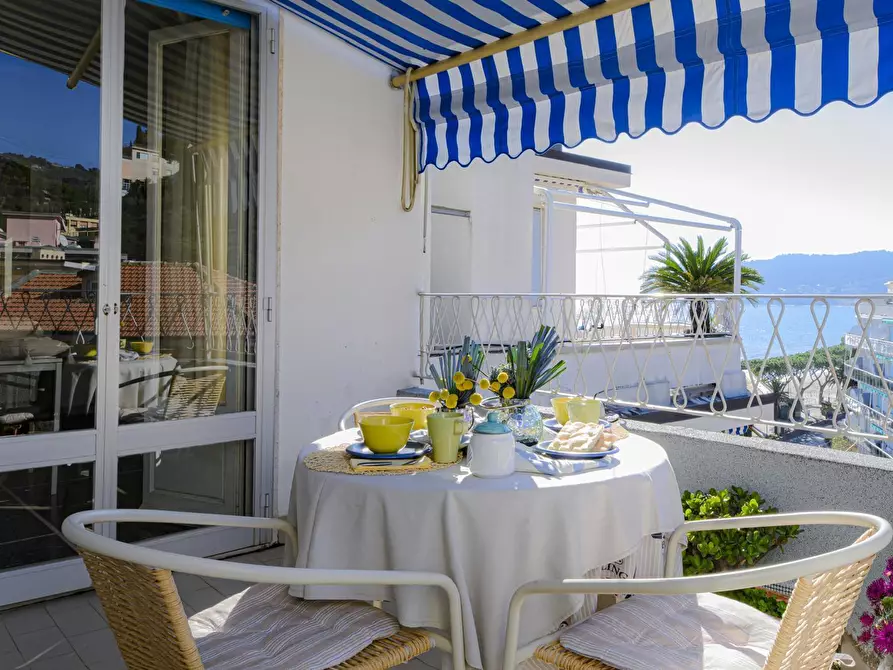 appartamento in vendita ad Alassio