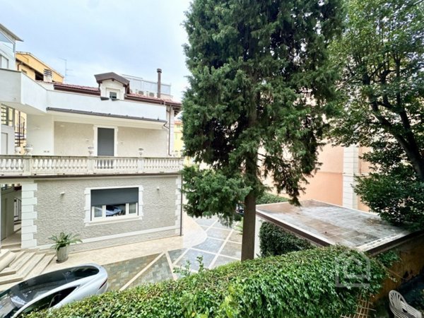 appartamento in vendita ad Alassio