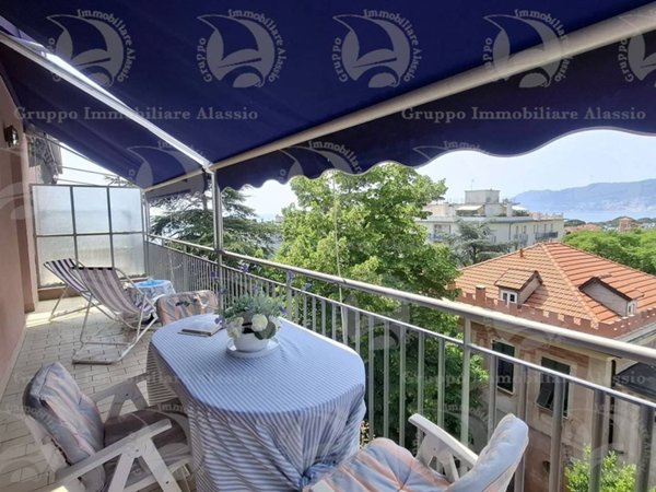 appartamento in vendita ad Alassio