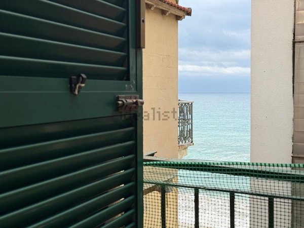 appartamento in vendita ad Alassio