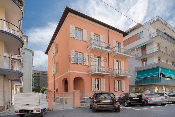casa indipendente in vendita ad Alassio
