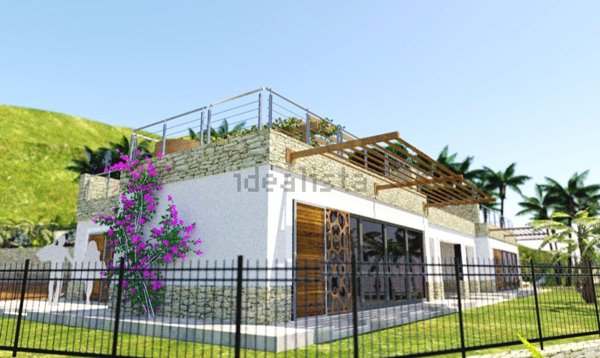 casa indipendente in vendita ad Alassio in zona Caso