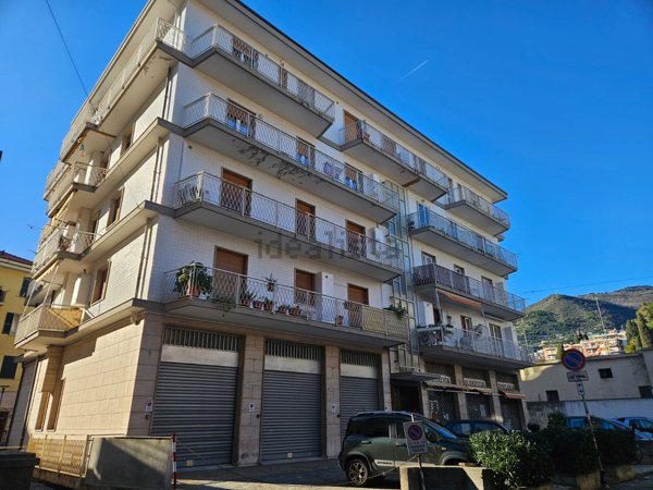 appartamento in vendita ad Alassio