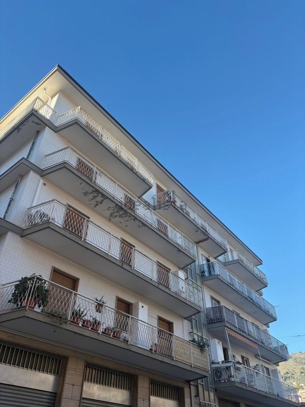 appartamento in vendita ad Alassio