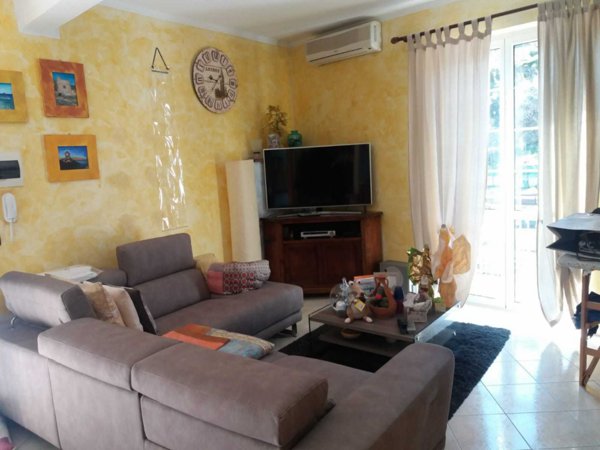 casa indipendente in vendita ad Alassio