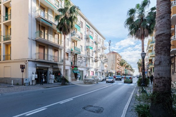 appartamento in vendita ad Alassio