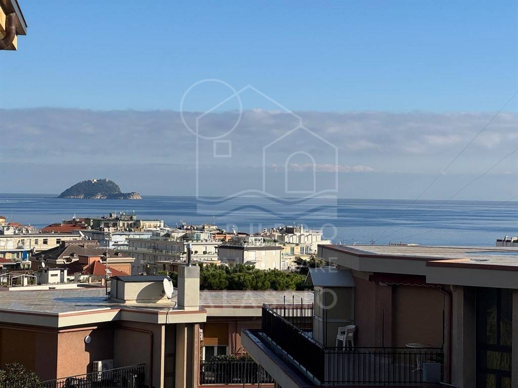 appartamento in vendita ad Alassio