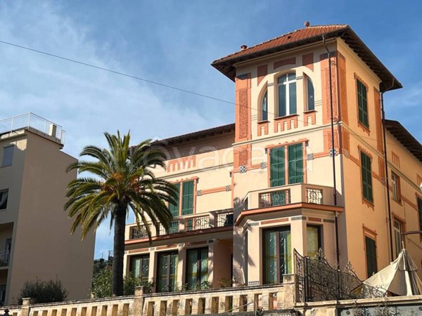 appartamento in vendita ad Alassio