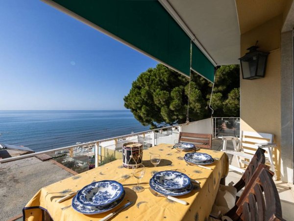 appartamento in vendita ad Alassio