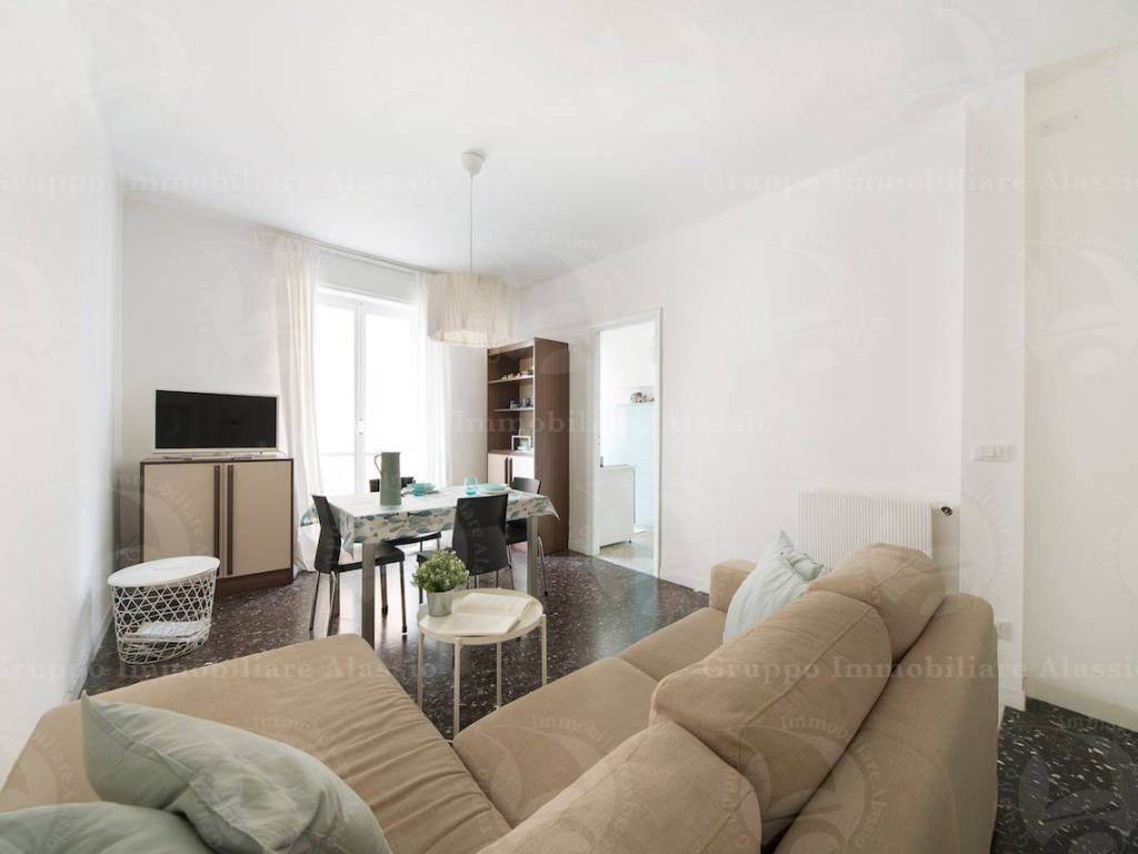 appartamento in vendita ad Alassio