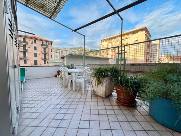 appartamento in vendita ad Alassio