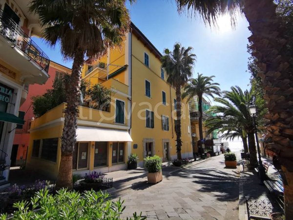 appartamento in vendita ad Alassio