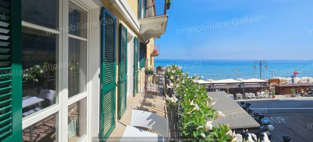 appartamento in vendita ad Alassio