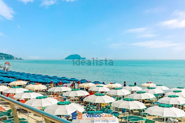 appartamento in vendita ad Alassio