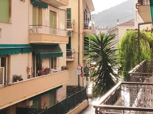 appartamento in vendita ad Alassio