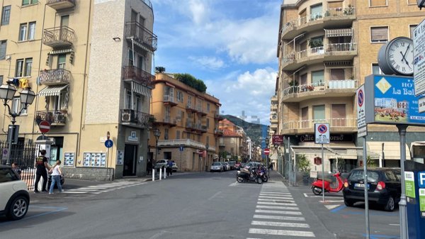 appartamento in vendita ad Alassio