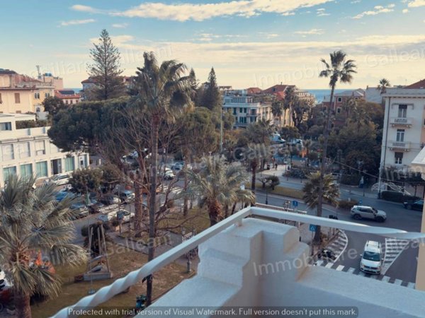 appartamento in vendita ad Alassio