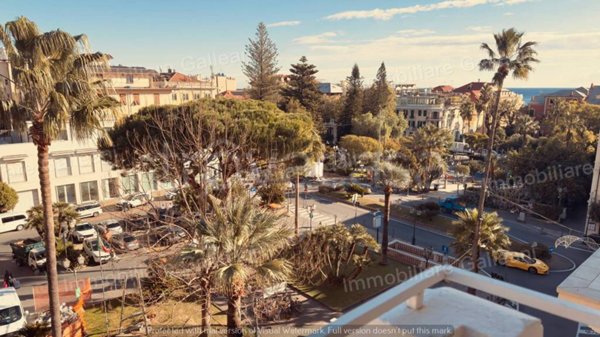 appartamento in vendita ad Alassio