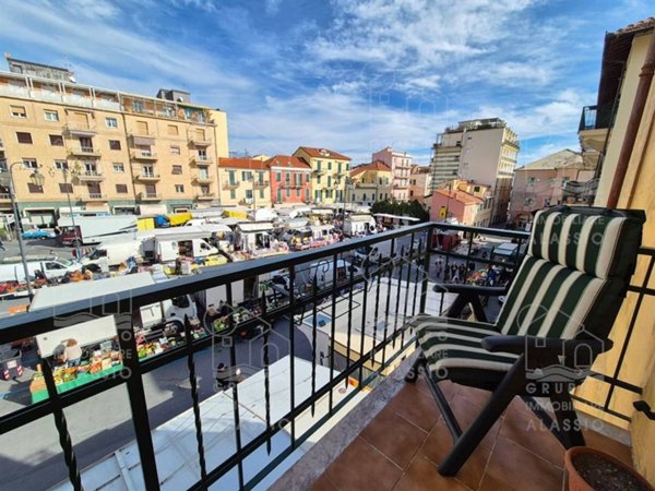 appartamento in vendita ad Alassio