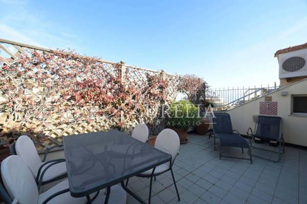 appartamento in vendita ad Alassio