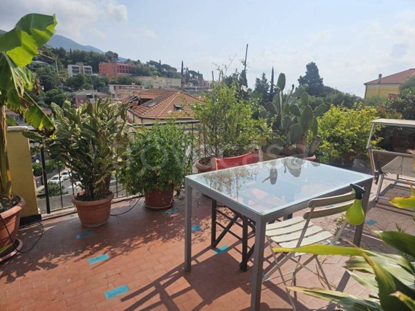 appartamento in vendita ad Alassio