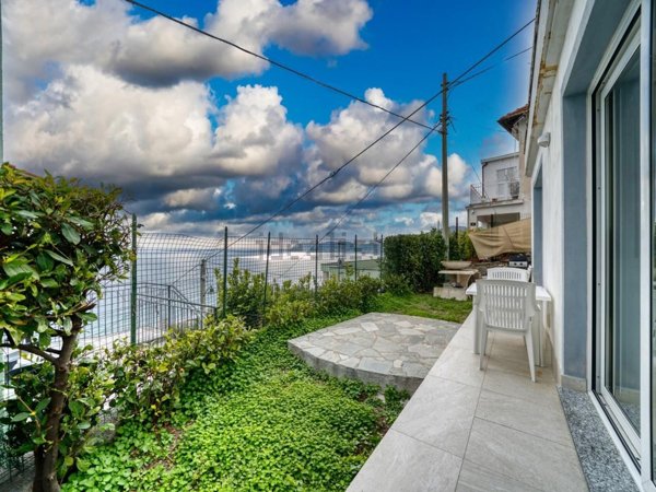 appartamento in vendita ad Alassio in zona Solva