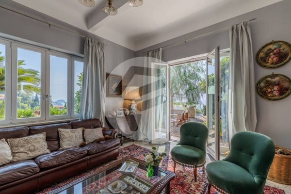 casa indipendente in vendita ad Alassio in zona Caso