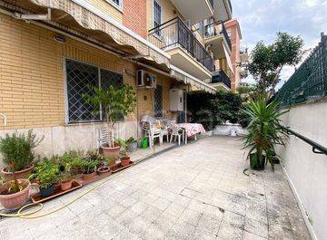 appartamento in vendita ad Alassio in zona Caso