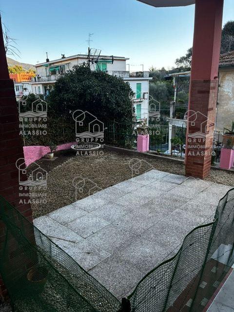 appartamento in vendita ad Alassio