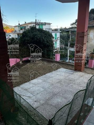 appartamento in vendita ad Alassio