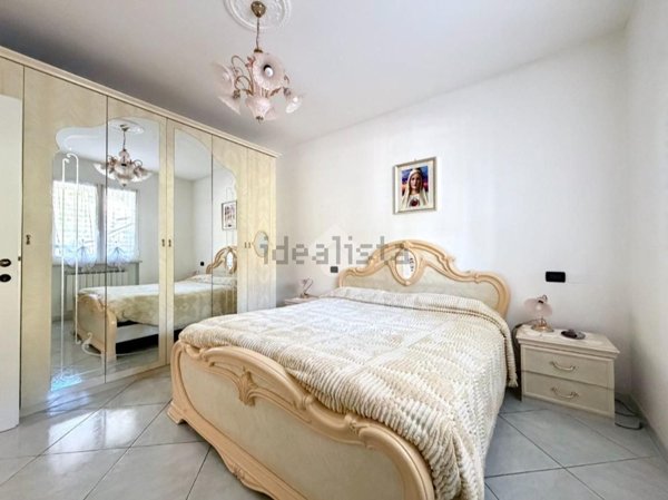 appartamento in vendita ad Alassio in zona Moglio