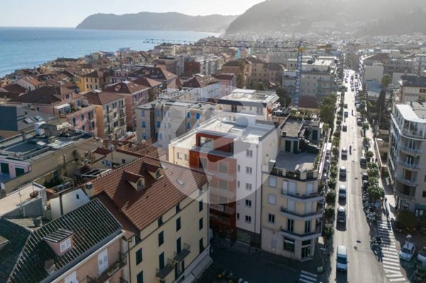 appartamento in vendita ad Alassio