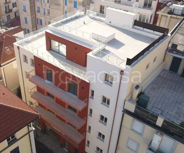 appartamento in vendita ad Alassio