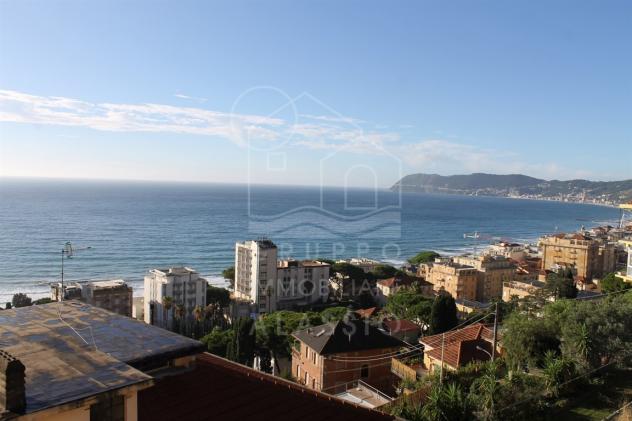 appartamento in vendita ad Alassio