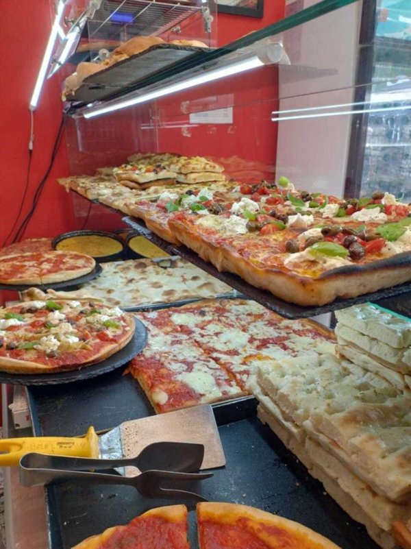 negozio in vendita ad Alassio