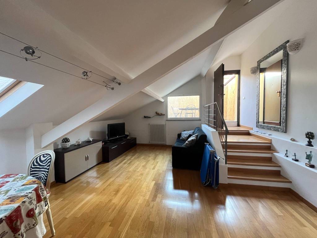 appartamento in vendita ad Alassio