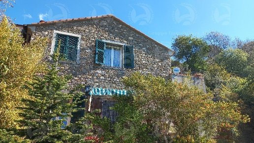 casa indipendente in vendita ad Alassio
