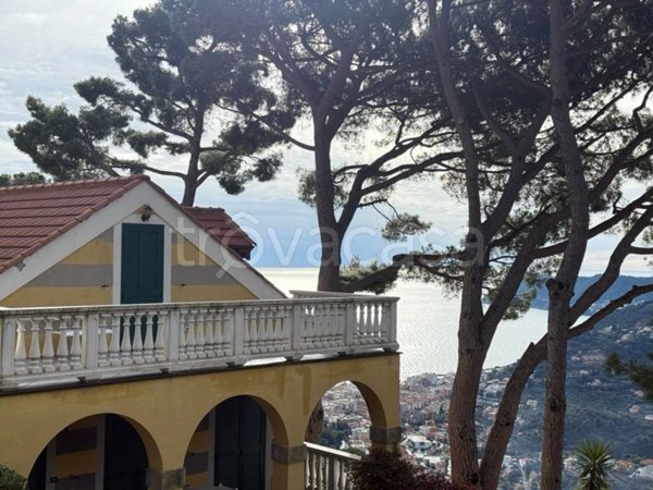 appartamento in vendita ad Alassio