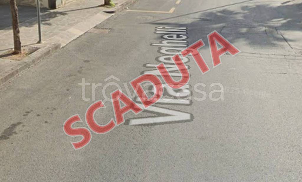 locale di sgombero in vendita ad Alassio