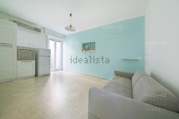 appartamento in vendita ad Alassio