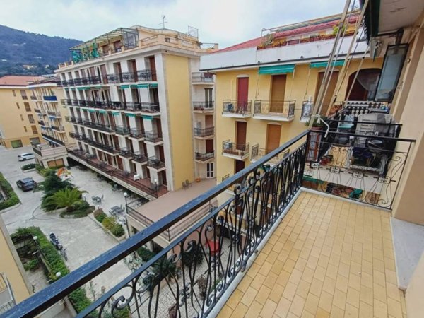 appartamento in vendita ad Alassio