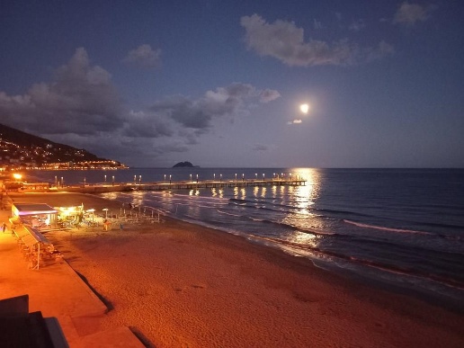 appartamento in vendita ad Alassio