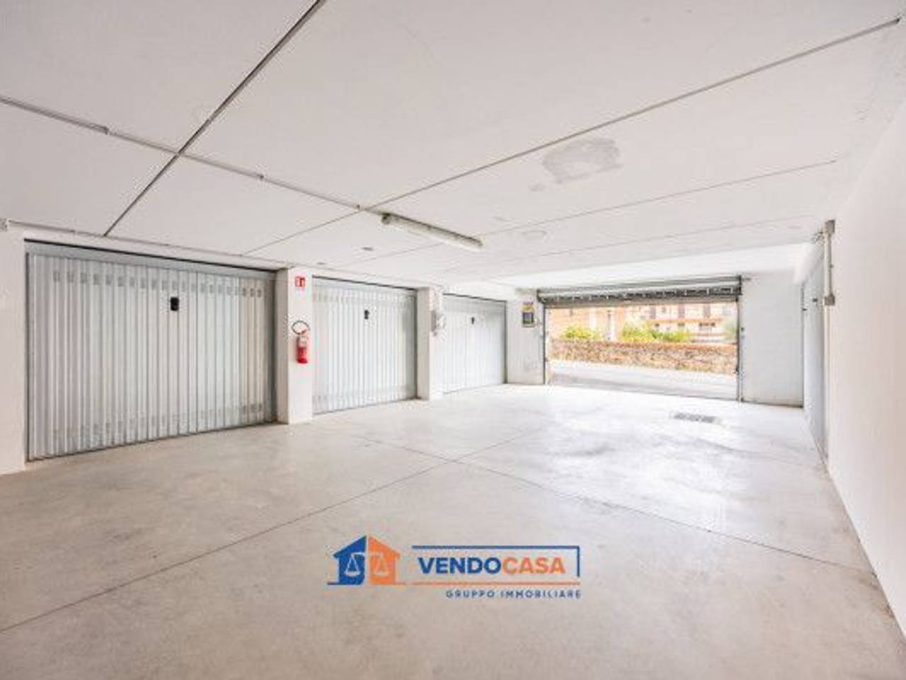 negozio in vendita ad Alassio