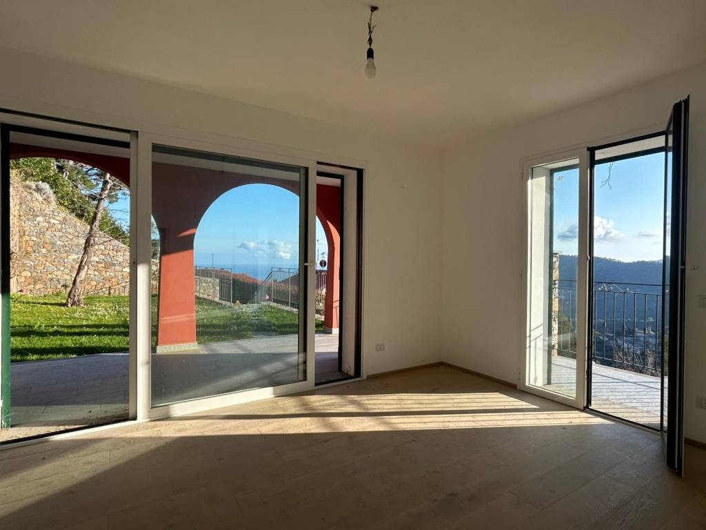 casa indipendente in vendita ad Alassio in zona Caso