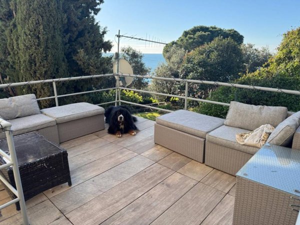 appartamento in vendita ad Alassio