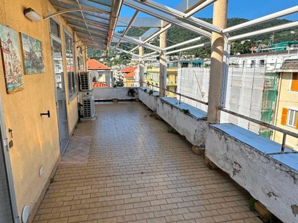 appartamento in vendita ad Alassio